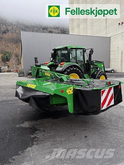 John Deere 328A Annet fôrhøsterutstyr