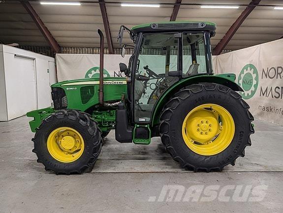 John Deere 5090G Traktorer