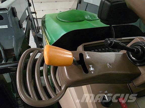 John Deere 5100R Traktorer