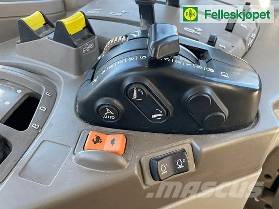 John Deere 6120M Traktorer