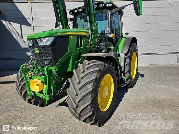 John Deere 6r215 Traktorer
