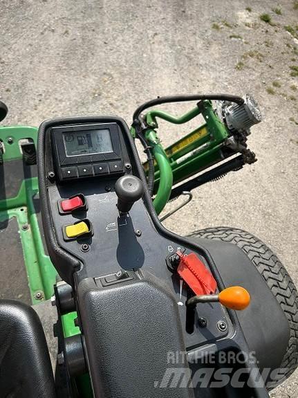 John Deere 7500A Andre Park- og hagemaskiner