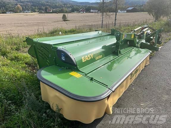 Krone EC R320CV Svanser