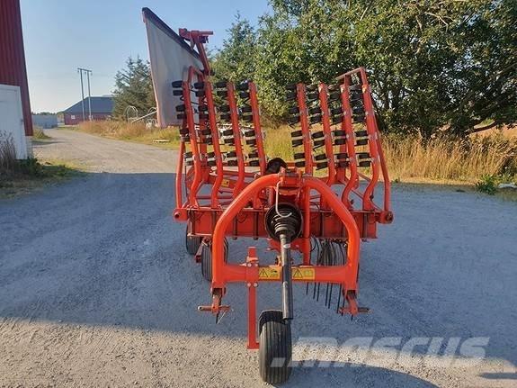 Kuhn GA 4121 GM Svanser