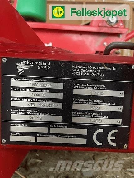 Kverneland 7740C Rundballepakker