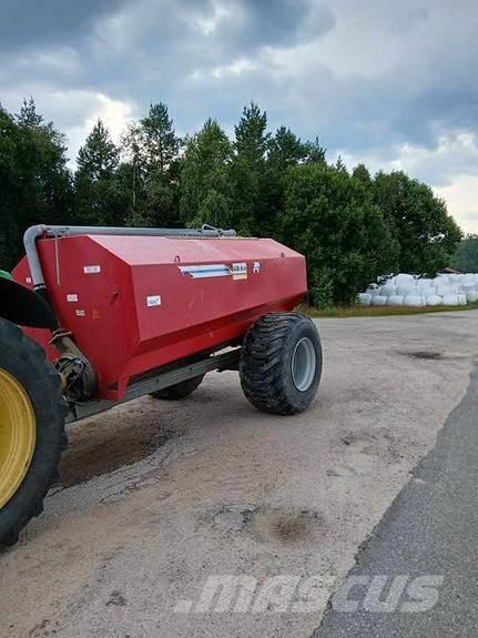 Moi GB-8 Kunstgjødselspreder