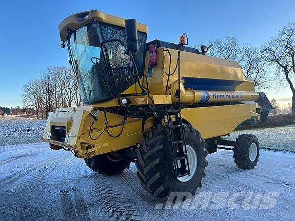 New Holland TC5050 Skurtreskere