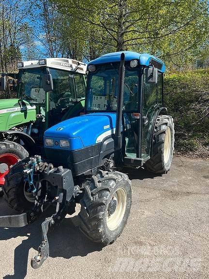 New Holland TN75FA Traktorer
