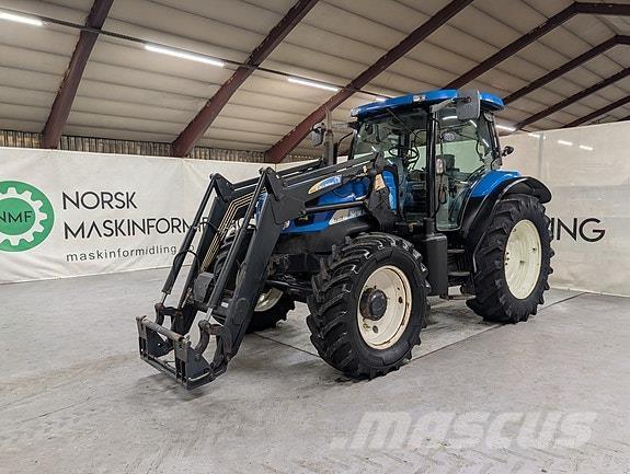 New Holland TS135A Traktorer
