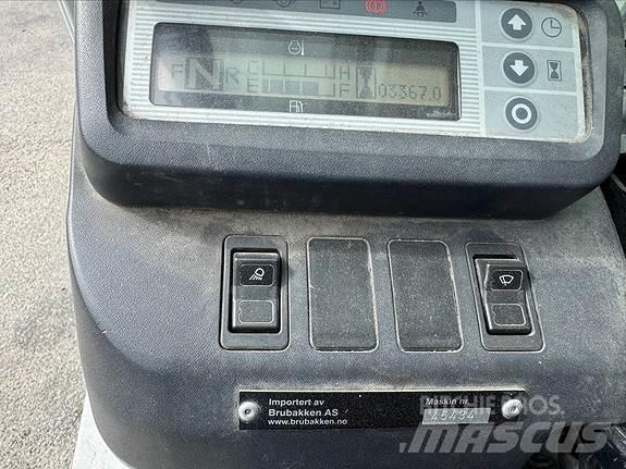 Nissan FD25 45434 Diesel Trucker