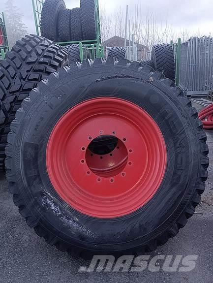Nokian  Dekk, hjul og felger