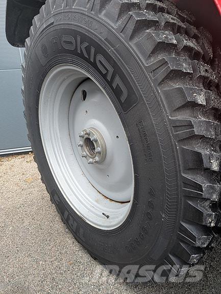 Nokian  Dekk, hjul og felger