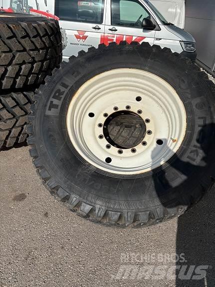 Nokian TRI 2 Dekk, hjul og felger