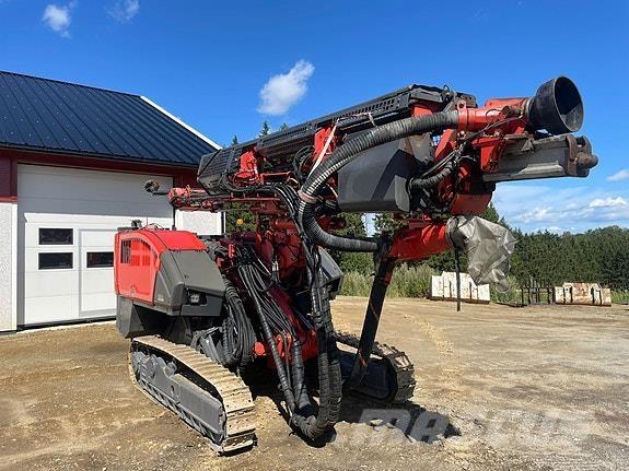 Sandvik DC 410 RI Borerigger