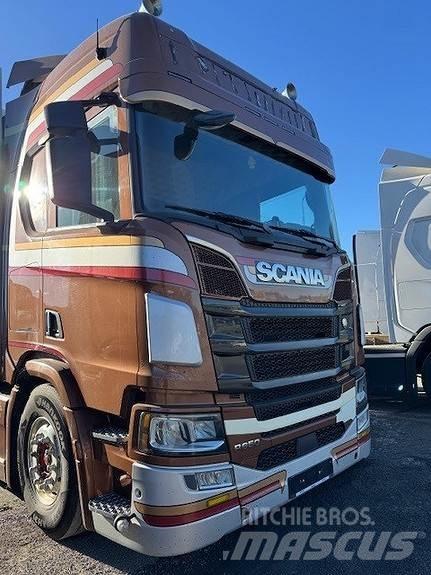 Scania R650B6X2NB Skapbiler