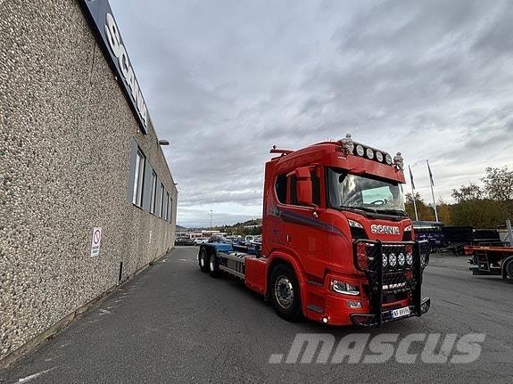 Scania R650B6x4NB Kabelløft lastebiler