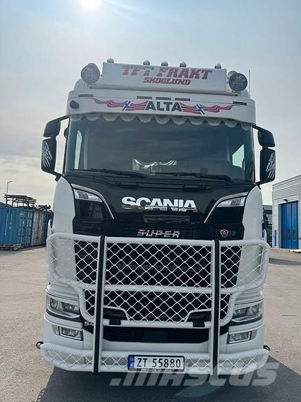 Scania S540 6X2 Trekkvogner