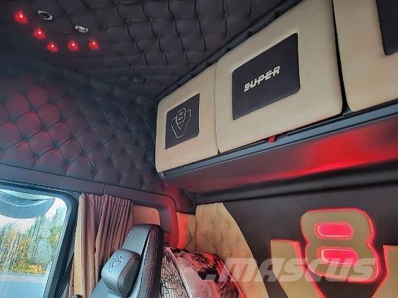 Scania S650A6X2NB Trekkvogner