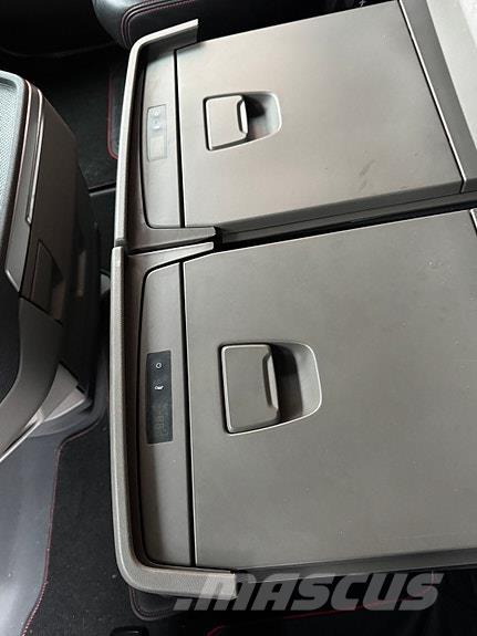 Scania S650B6X2NB Skapbiler