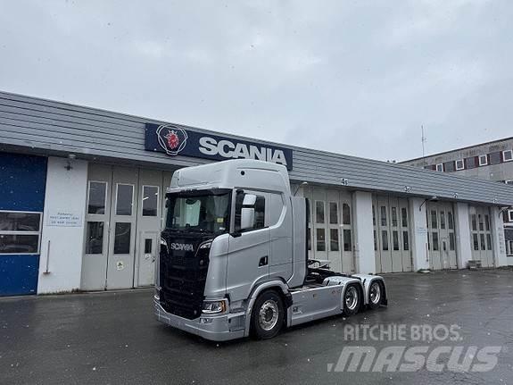 Scania S770 A6x4NB Trekkvogner