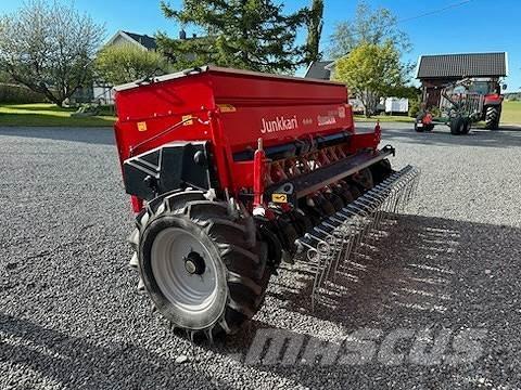 Simulta 2500LB Kunstgjødselspreder