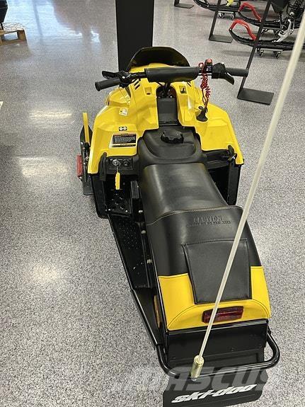 Ski-doo MXZ 120 Snøscootere