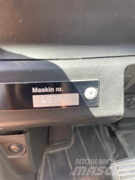 TCM FD40 Diesel Trucker