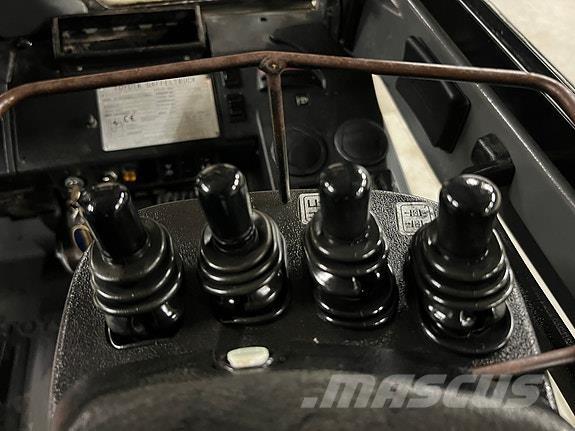 Toyota 62-7FDF30 Diesel Trucker