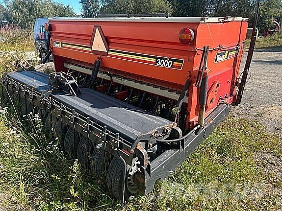 Tume HKL 3000 Kunstgjødselspreder