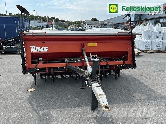 Tume HKL 3000 JC Kunstgjødselspreder