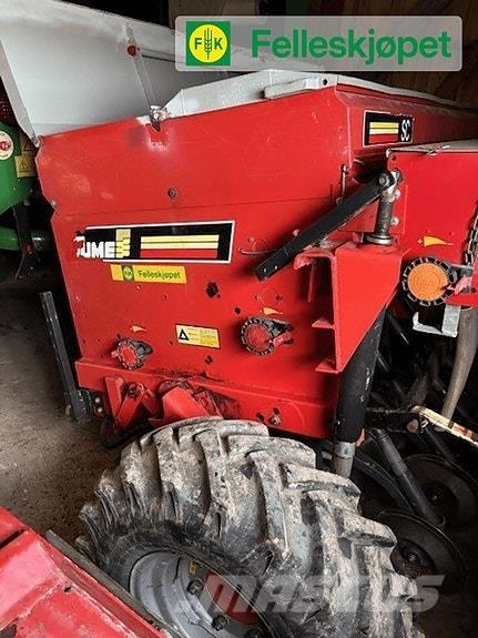 Tume kl 2500 Gjødselspreder