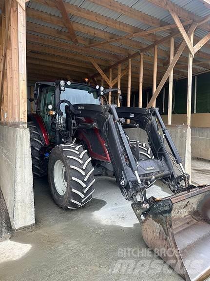 Valtra A105H4 Traktorer