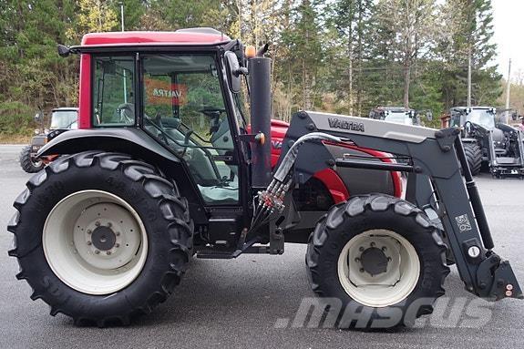 Valtra A93 Traktorer