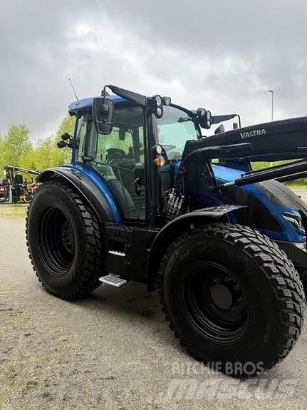 Valtra G 135 A Traktorer