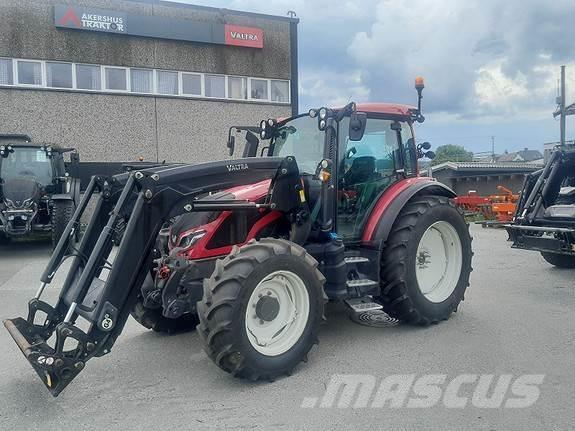 Valtra G135 Active Traktorer