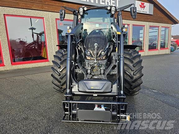 Valtra G135 Versu Traktorer