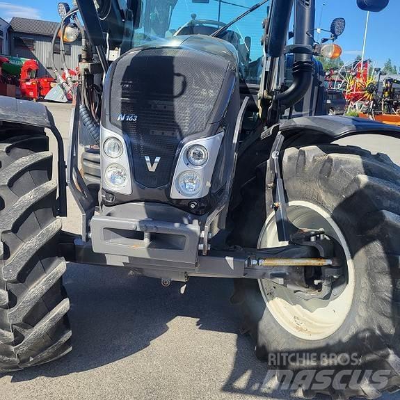 Valtra n-163 Traktorer
