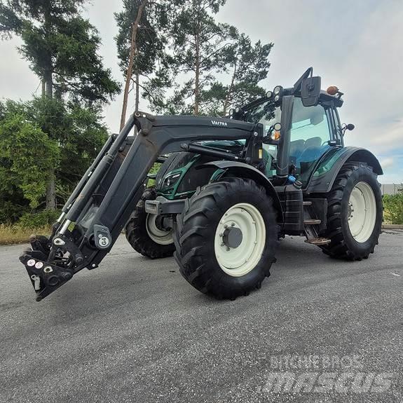 Valtra N114 Traktorer