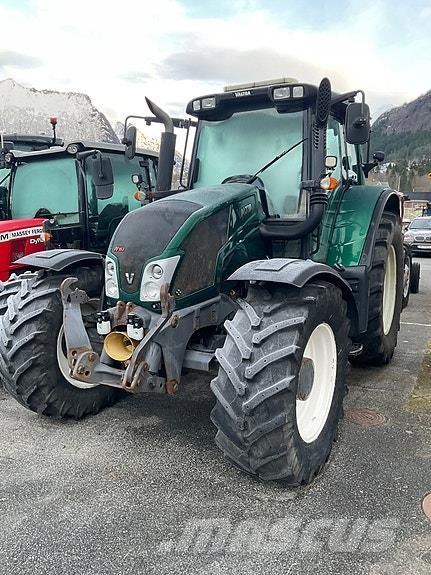 Valtra N163 Traktorer