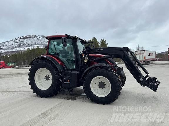 Valtra N174 Traktorer