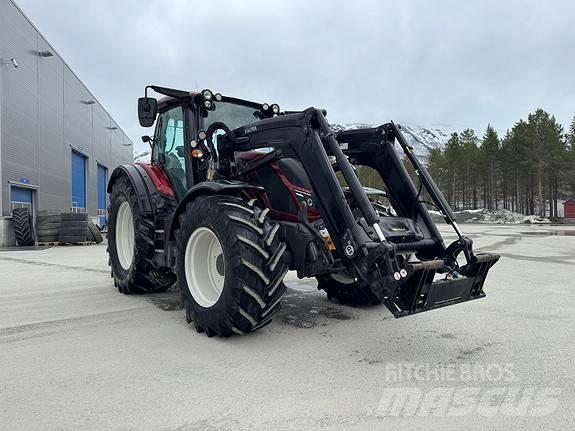 Valtra N174 Traktorer