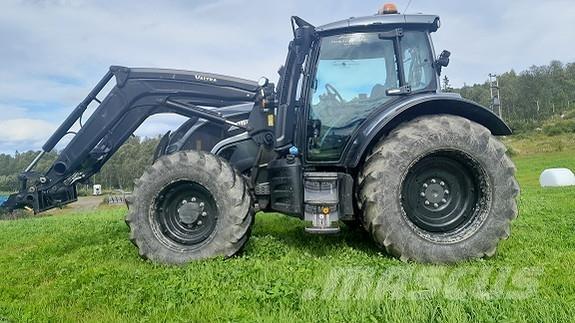 Valtra N174 Traktorer