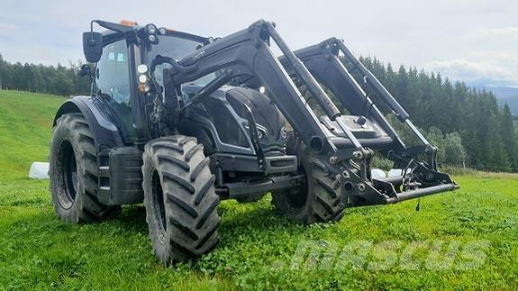 Valtra N174 Traktorer