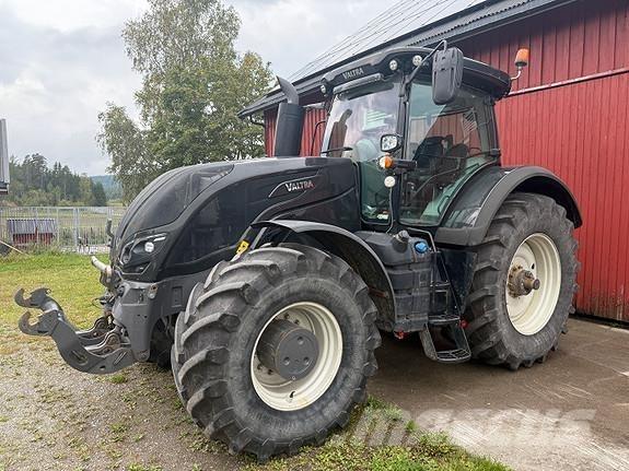 Valtra S394 Traktorer