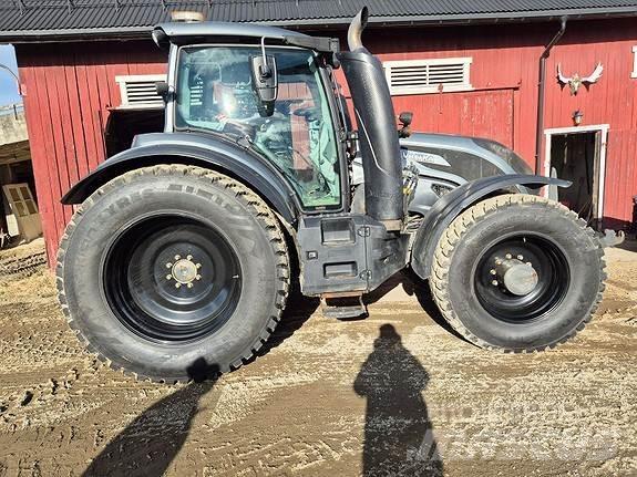 Valtra T 234 Versu Traktorer