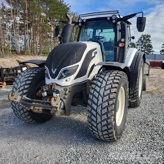 Valtra T174D Traktorer