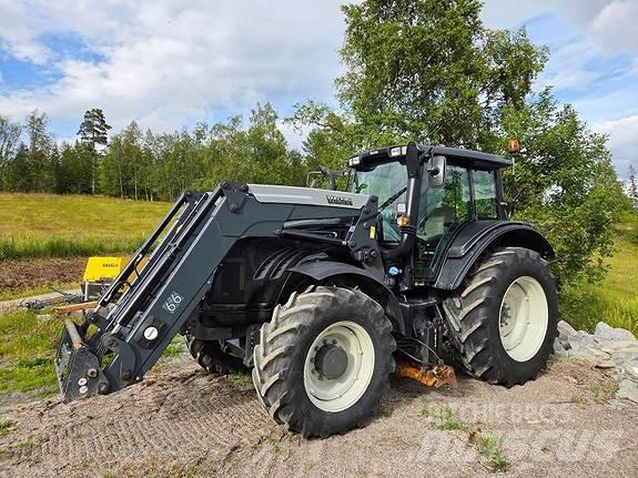 Valtra T193H Traktorer