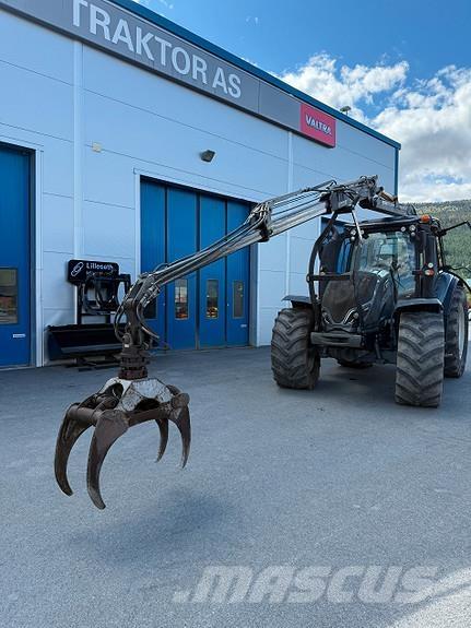 Valtra T194V Traktorer