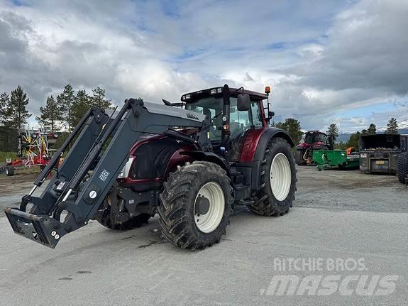 Valtra T203 Traktorer