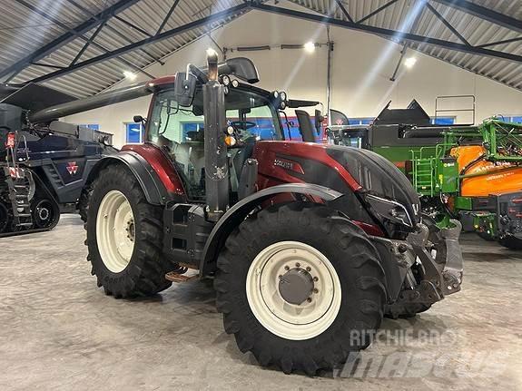 Valtra T234 Traktorer